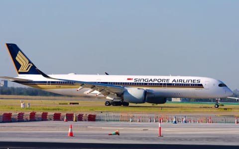 Zdjęcie: A350-900 · Singapore Airlines, z boku